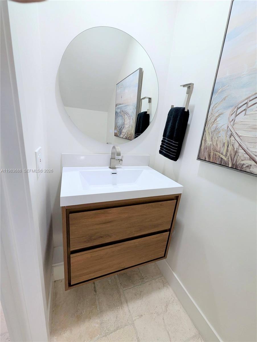 BEACH CLUB VILLAS CONDO I - Residential