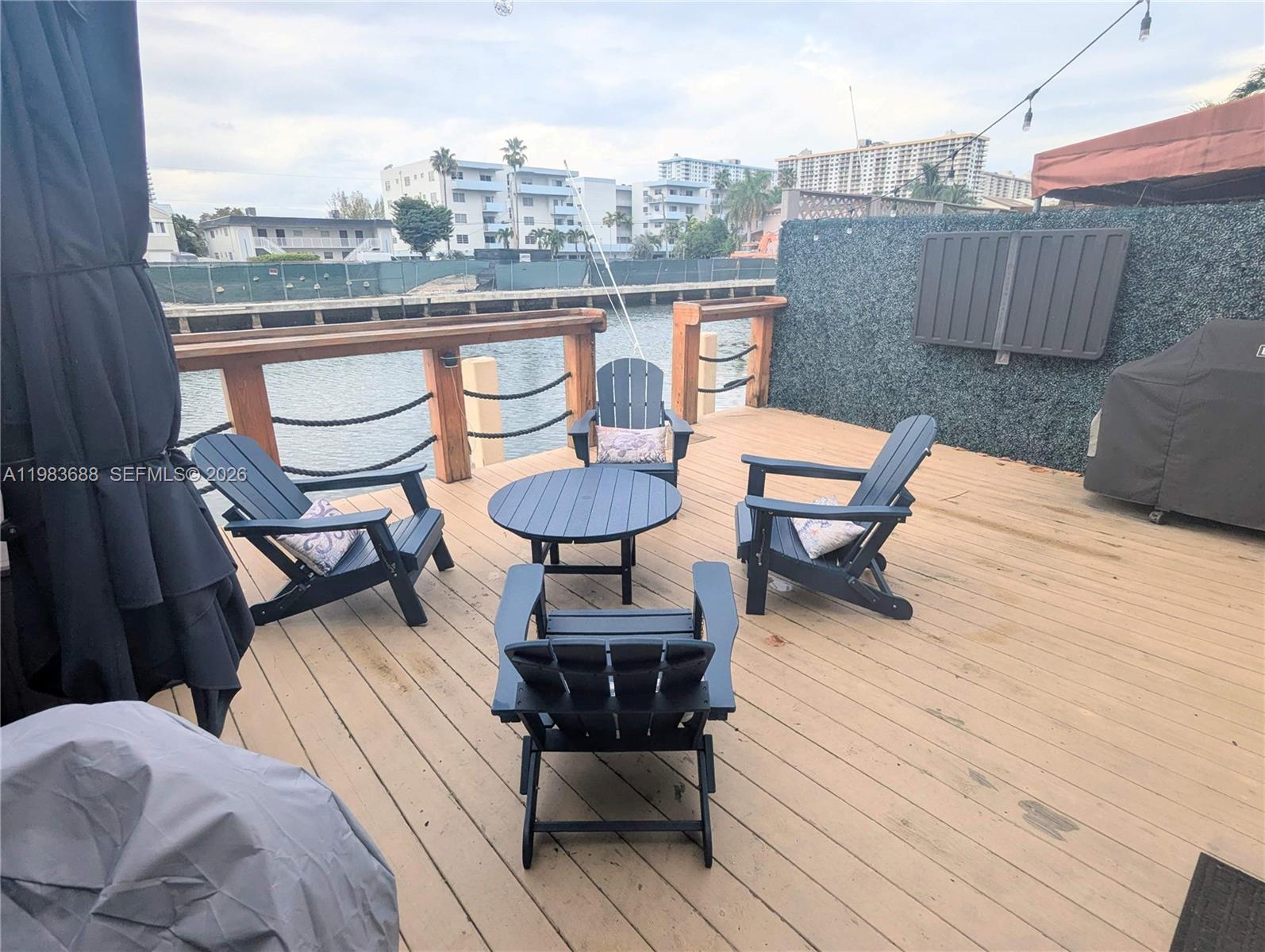 BEACH CLUB VILLAS CONDO I - Residential