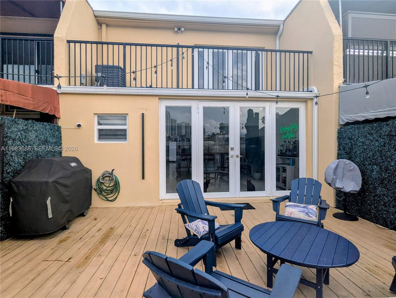 BEACH CLUB VILLAS CONDO I - Residential