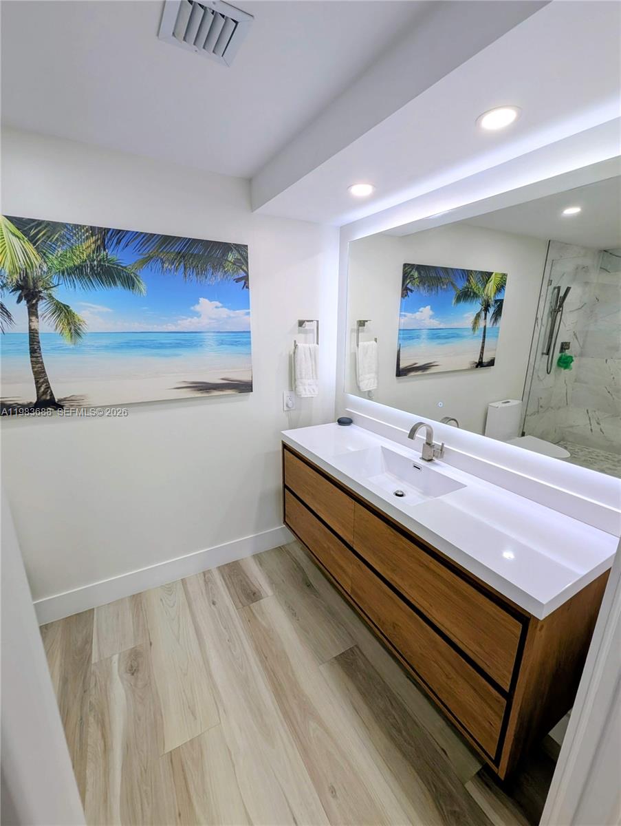 BEACH CLUB VILLAS CONDO I - Residential