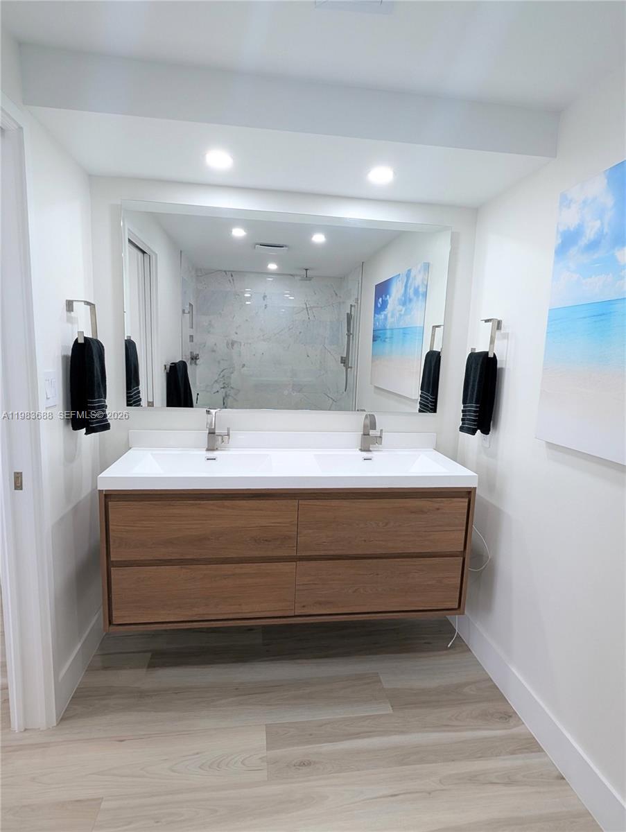 BEACH CLUB VILLAS CONDO I - Residential