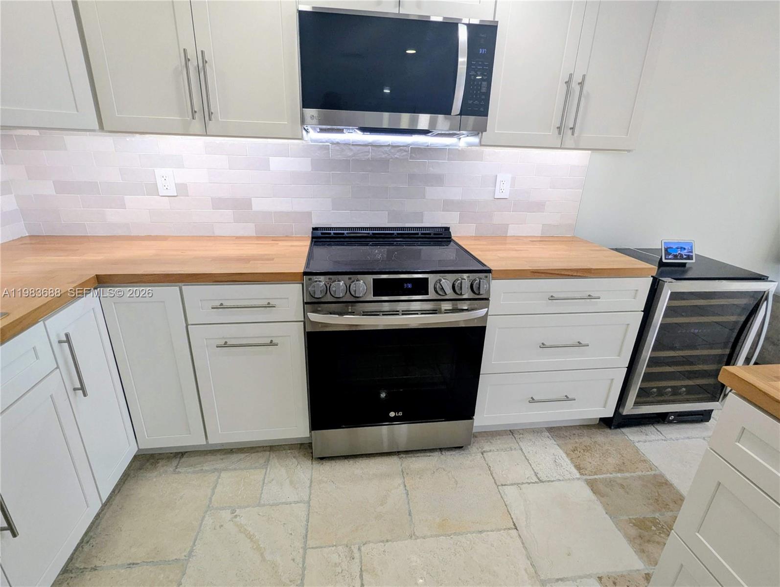 BEACH CLUB VILLAS CONDO I - Residential