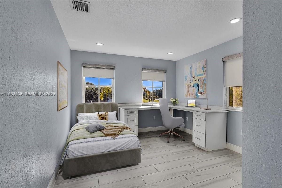 COURTYARDS AT JACARANDA C - Residential