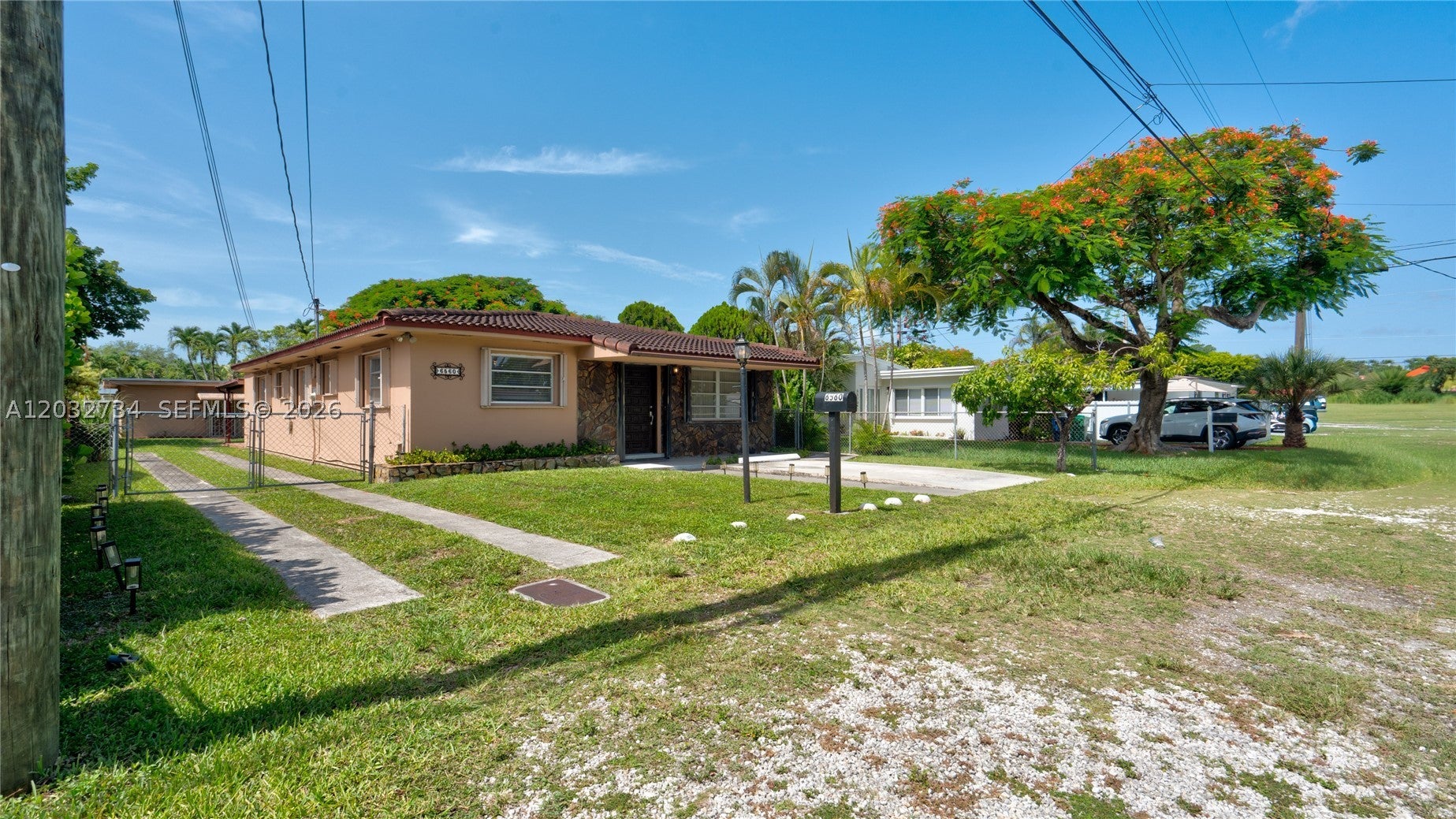 6560 SW 34th St, Miami FL 33155