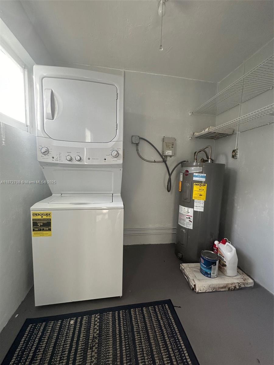 HALLANDALE PARK - Residential Income