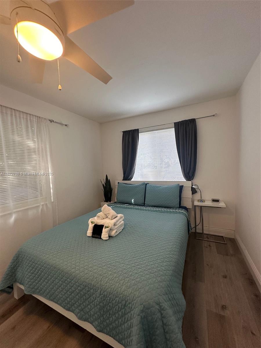 HALLANDALE PARK - Residential Income