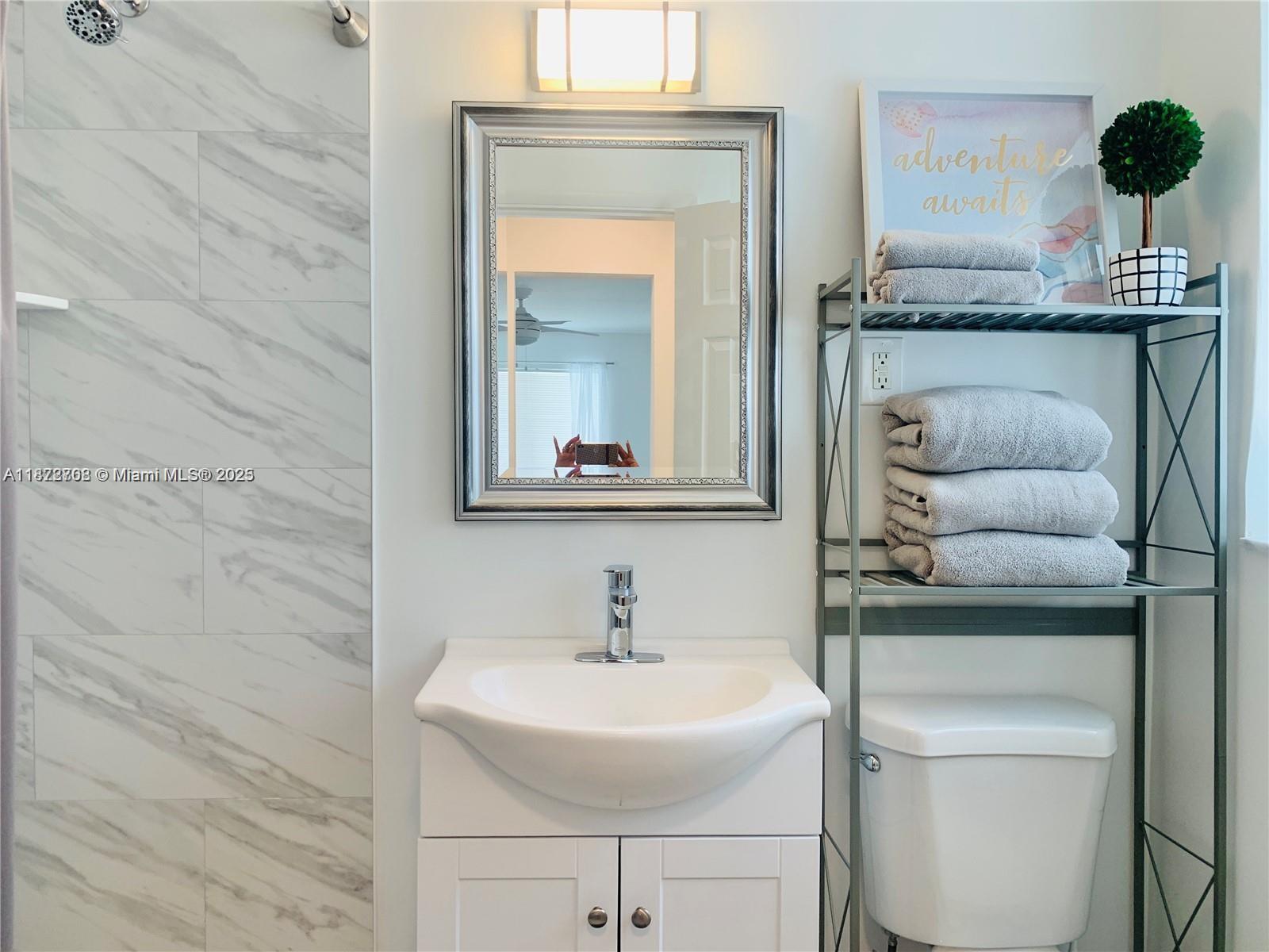 HALLANDALE PARK - Residential Income