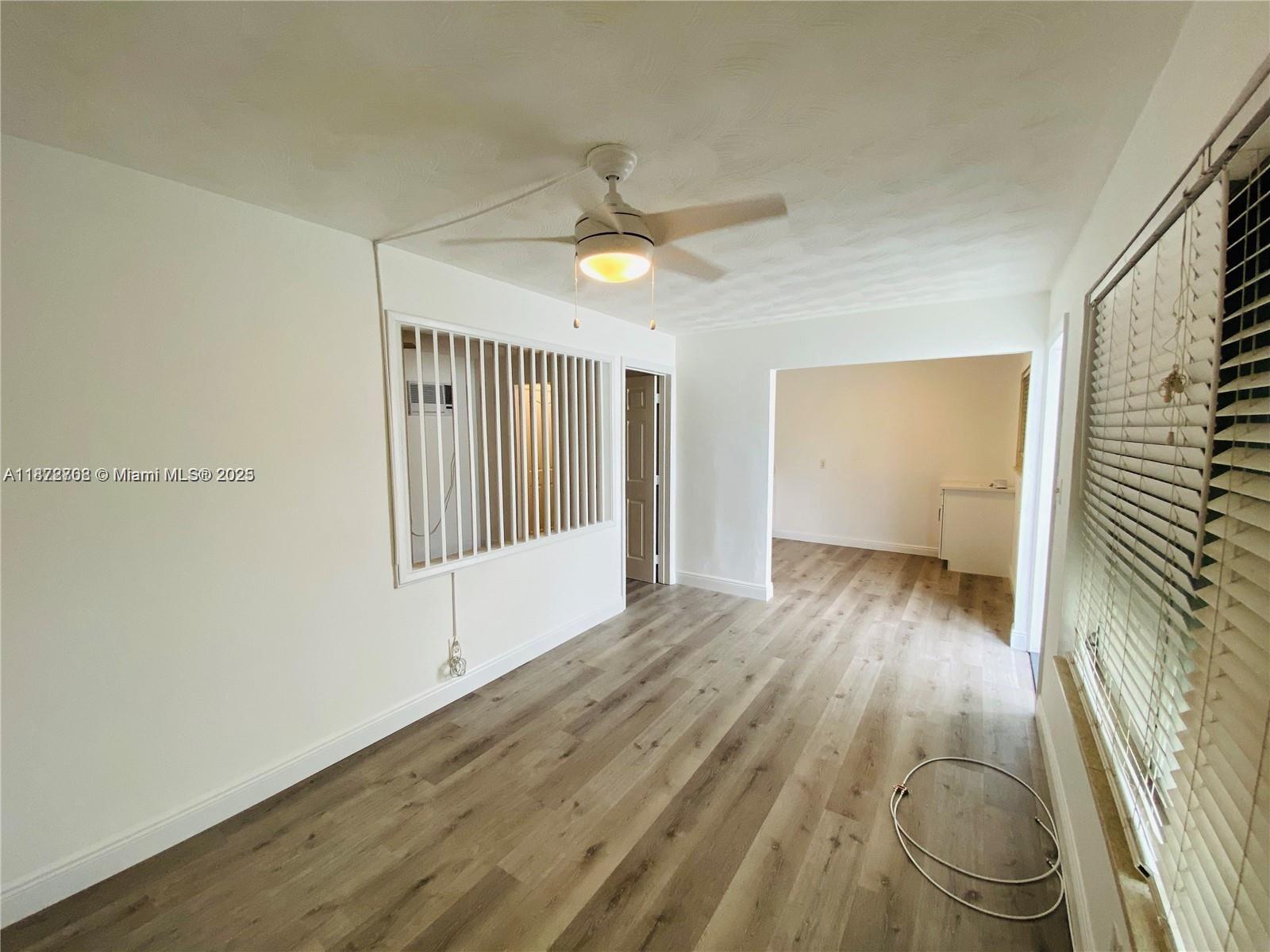 HALLANDALE PARK - Residential Income