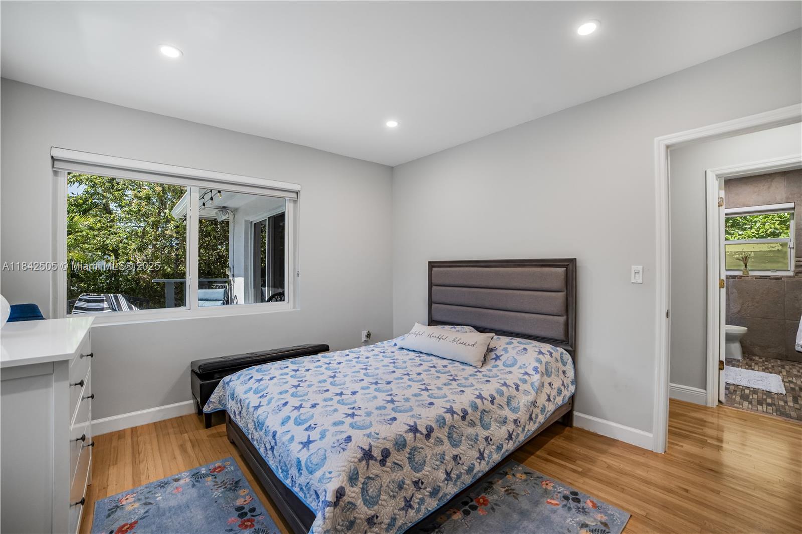 SHORECREST - Residential