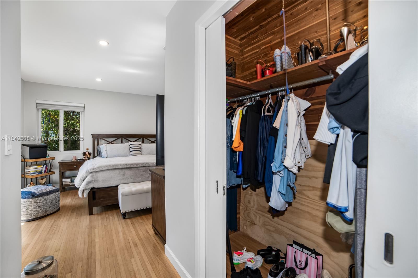 SHORECREST - Residential