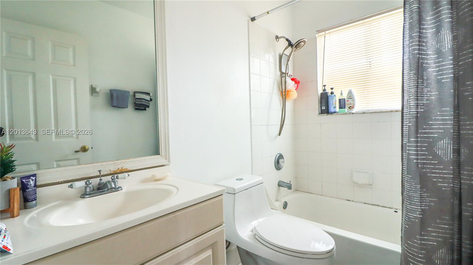 DORAL NORTHEAST TOWNHOMES - Residential Lease