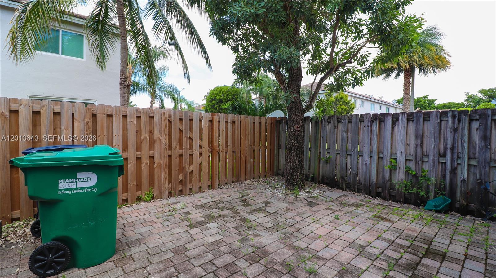 DORAL NORTHEAST TOWNHOMES - Residential Lease