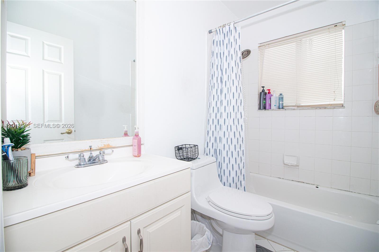 DORAL NORTHEAST TOWNHOMES - Residential Lease