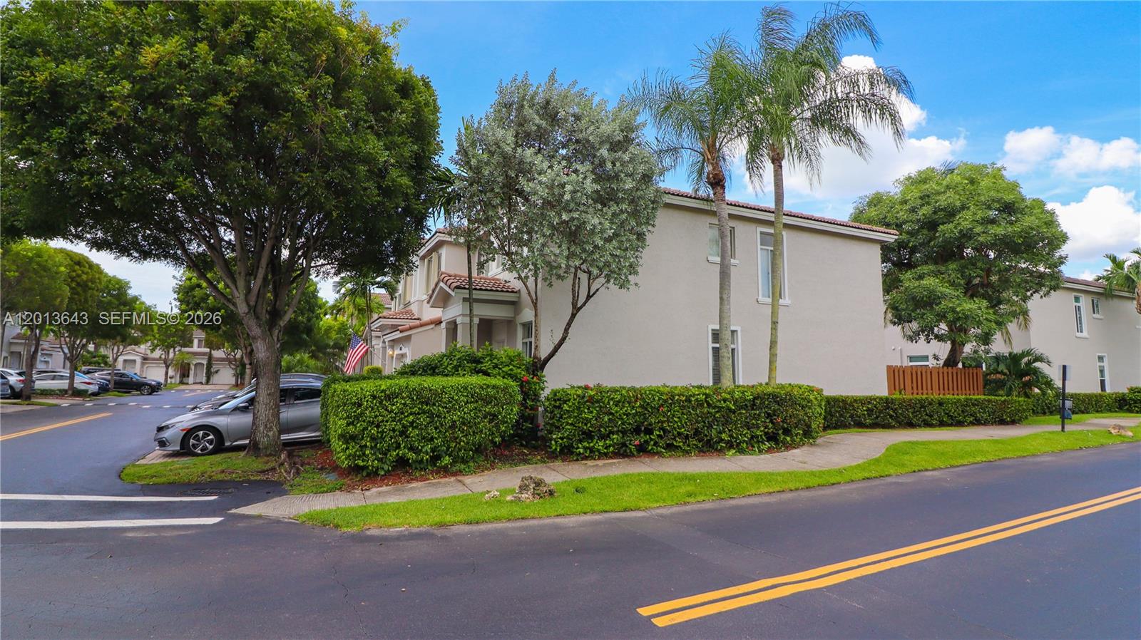 DORAL NORTHEAST TOWNHOMES - Residential Lease