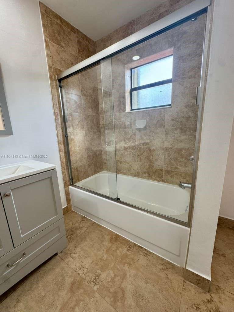 POINCIANA POINTE PHASE 1 - Residential Lease