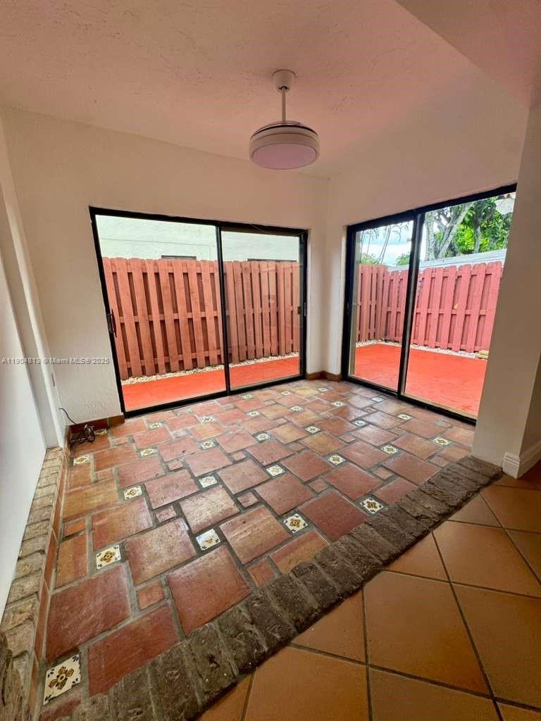 POINCIANA POINTE PHASE 1 - Residential Lease