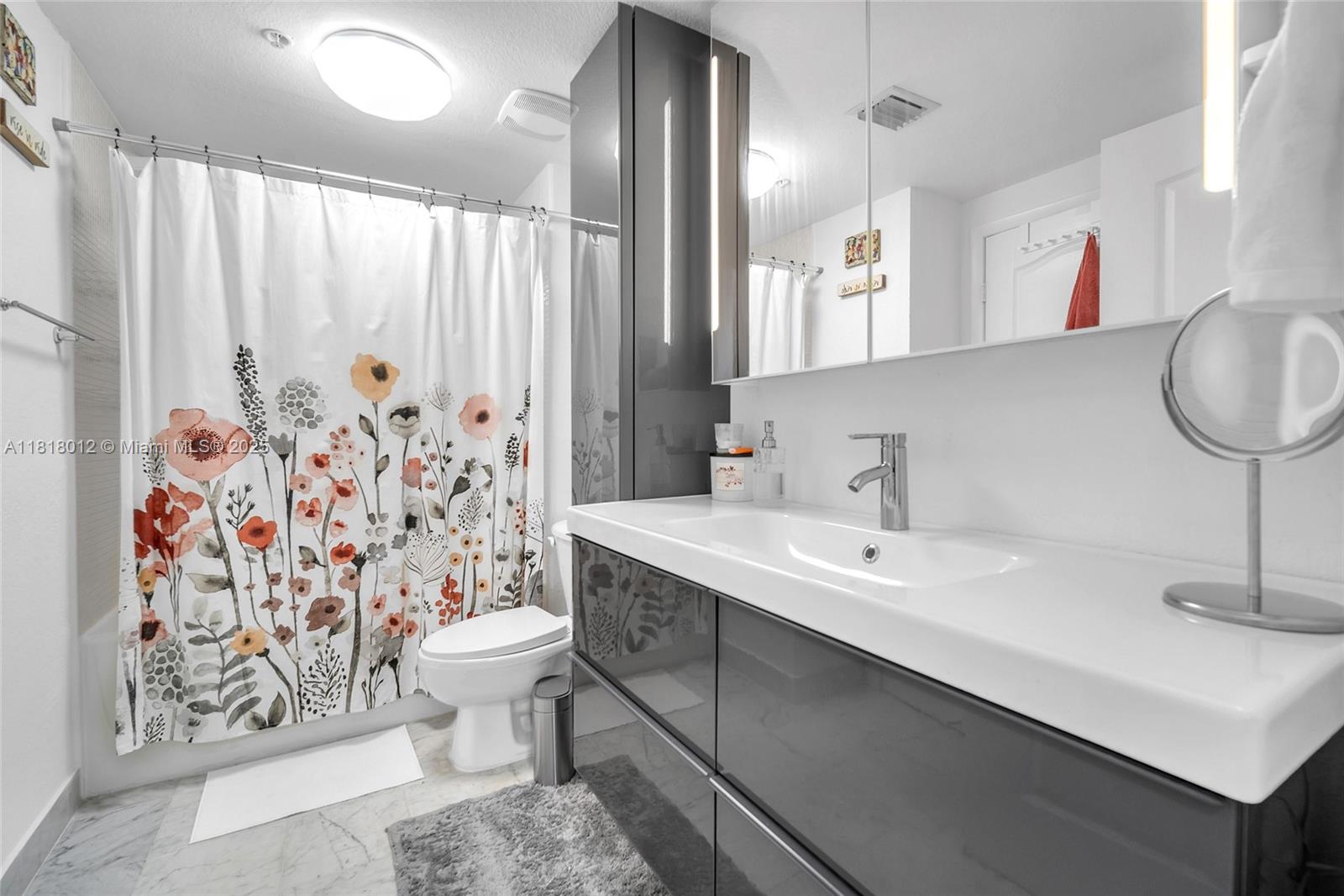 MOON BAY OF MIAMI CONDO - Residential