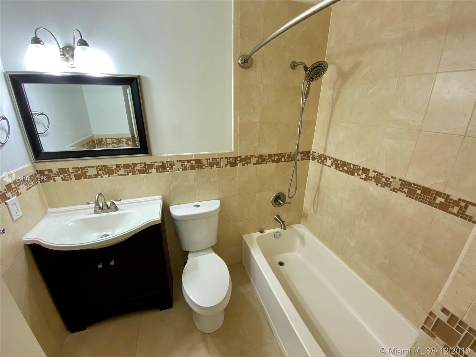 CHATEAUBLEAU VILLAS AT MI - Residential Lease