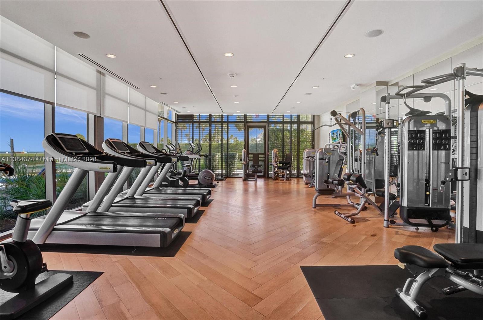 OCEANA KEY BISCAYNE CONDO - Residential