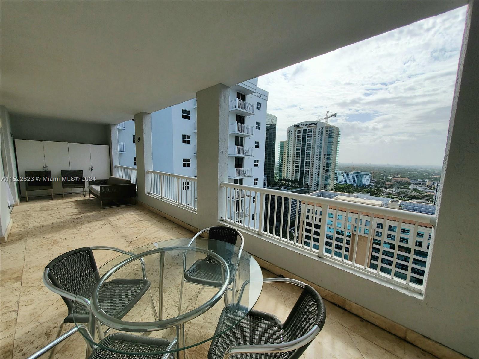 THE SAIL CONDO - Residential Lease