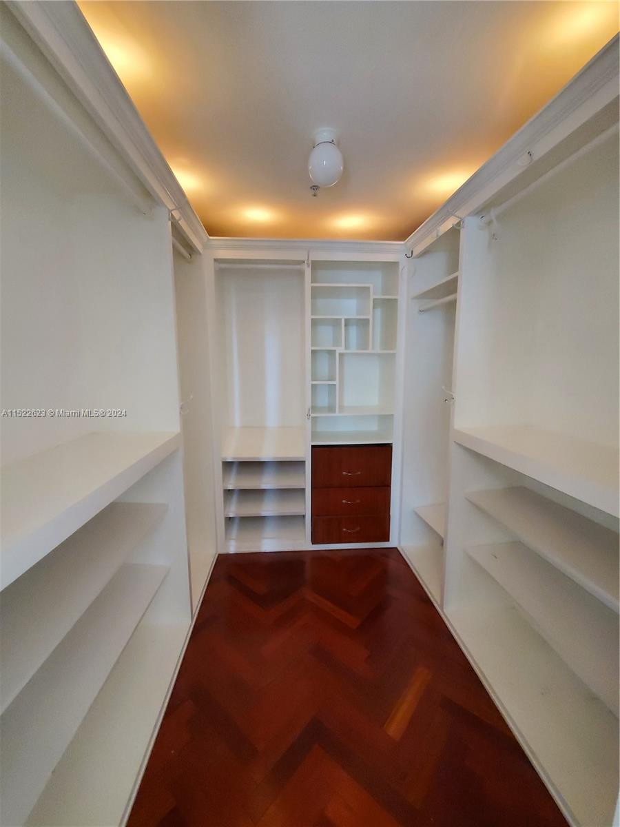 THE SAIL CONDO - Residential Lease