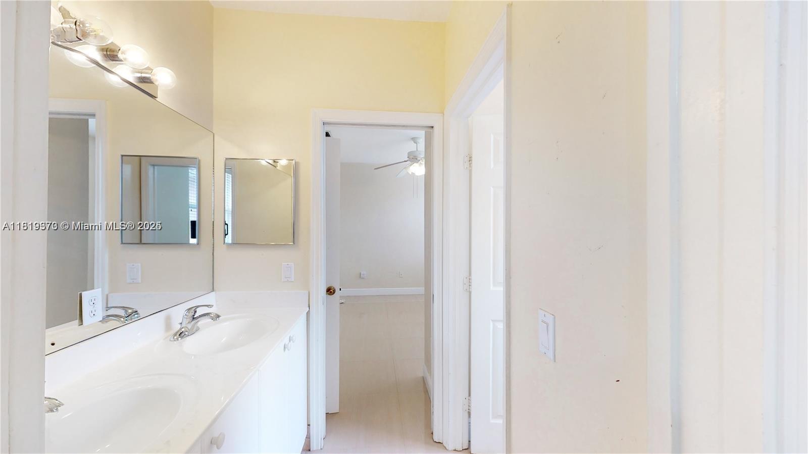 KENDALL BREEZE SOUTH - Residential