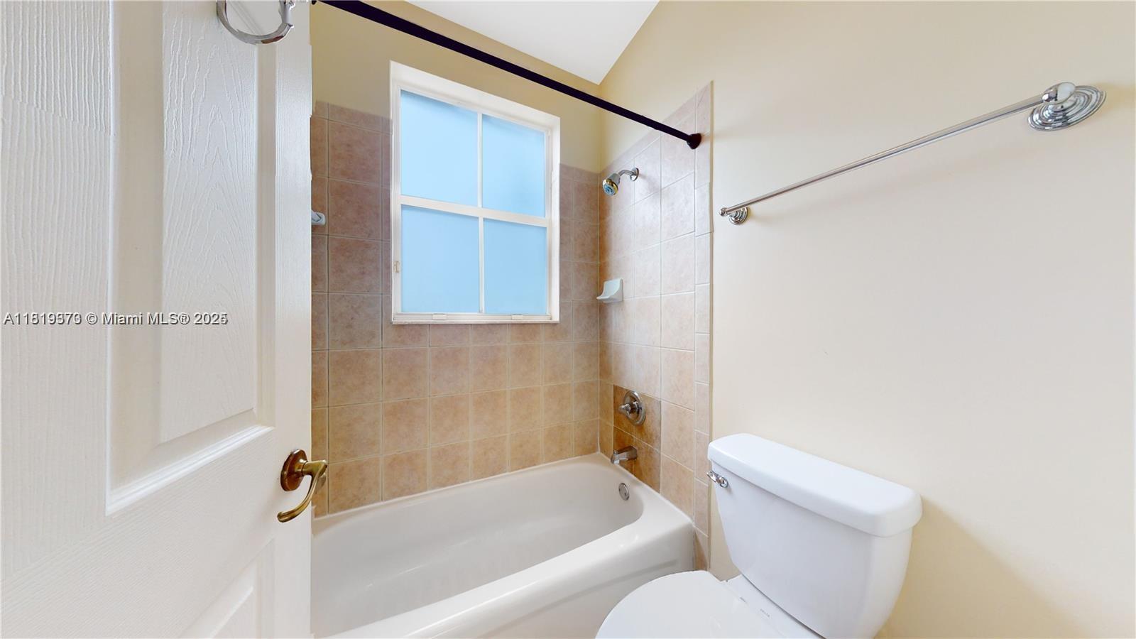 KENDALL BREEZE SOUTH - Residential