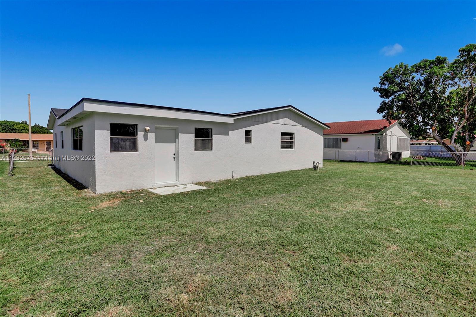 9TH ADDN TO RICHMOND HEIG - Residential