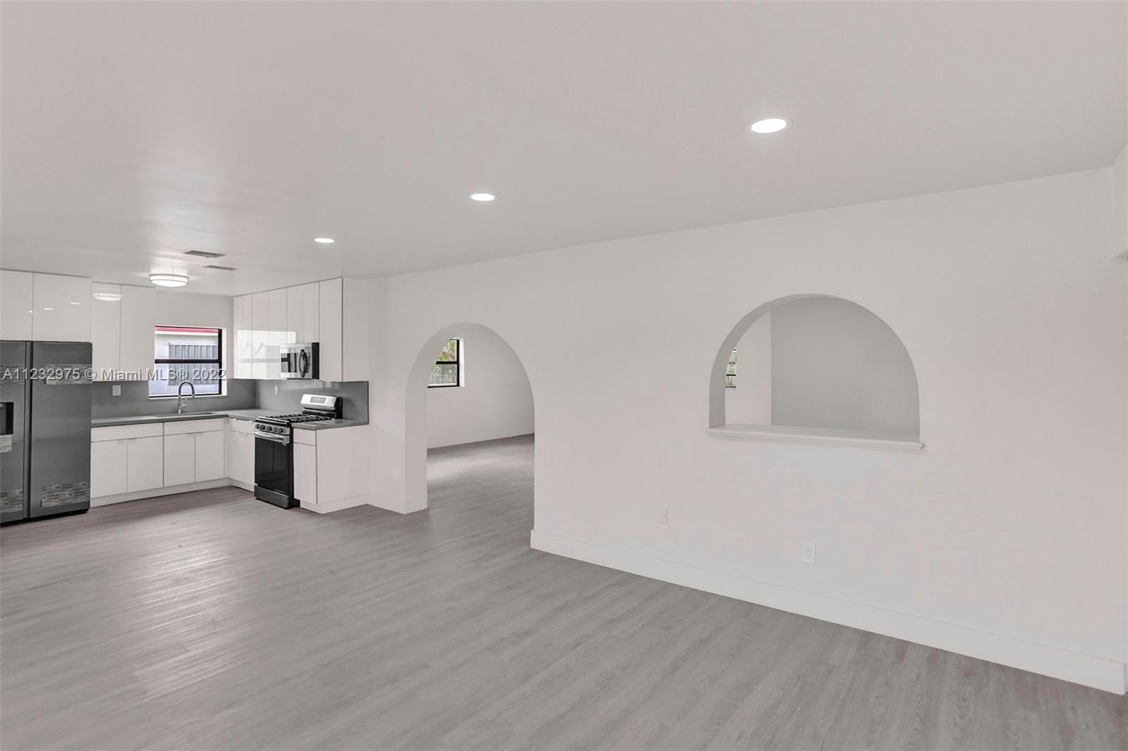 9TH ADDN TO RICHMOND HEIG - Residential