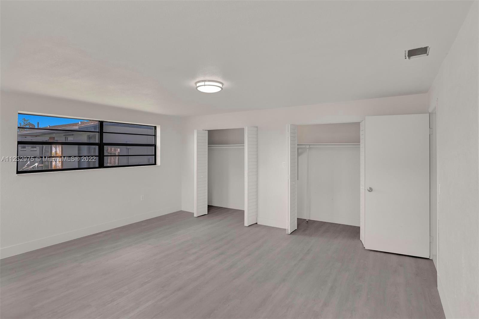 9TH ADDN TO RICHMOND HEIG - Residential