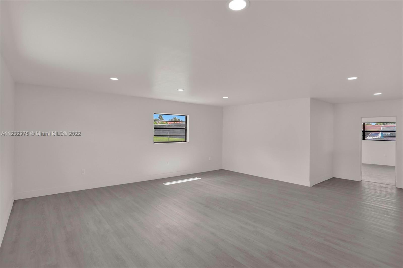 9TH ADDN TO RICHMOND HEIG - Residential