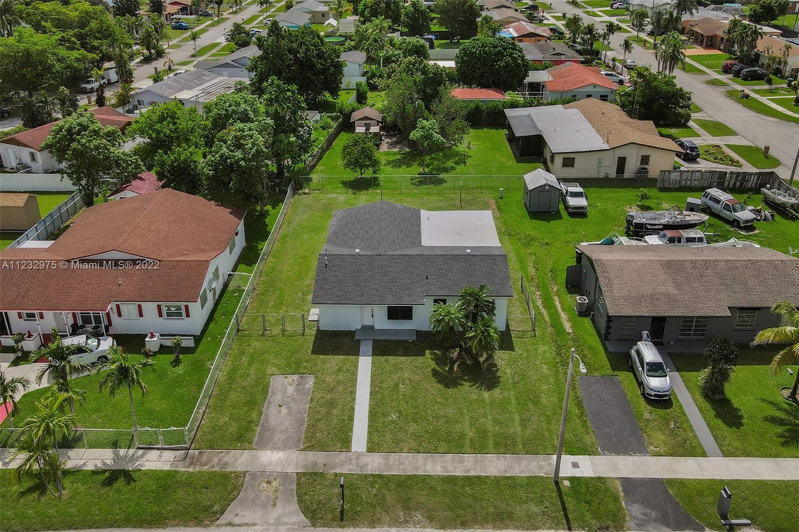 9TH ADDN TO RICHMOND HEIG - Residential