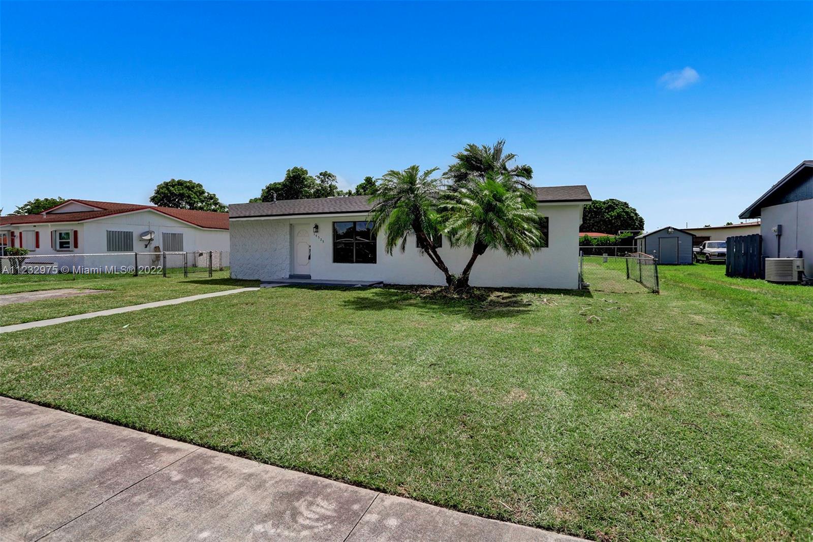 9TH ADDN TO RICHMOND HEIG - Residential