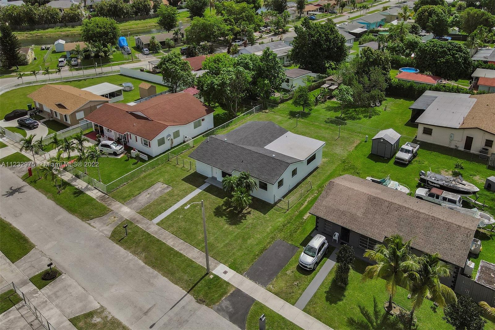 9TH ADDN TO RICHMOND HEIG - Residential