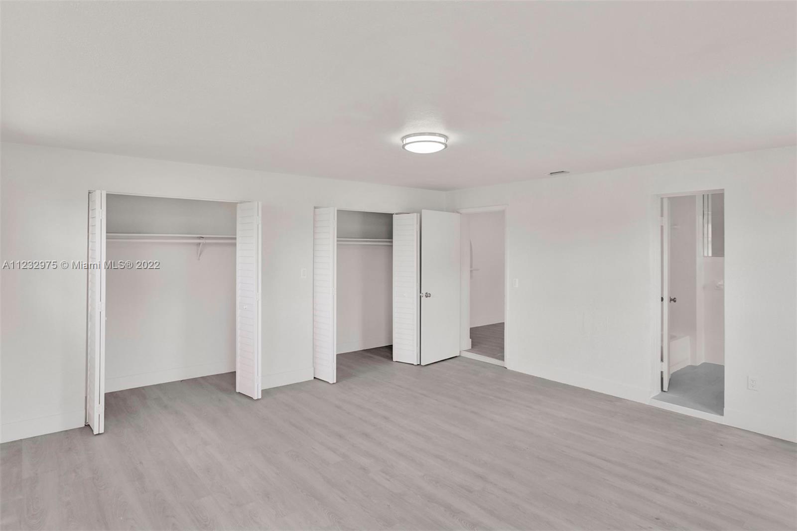 9TH ADDN TO RICHMOND HEIG - Residential