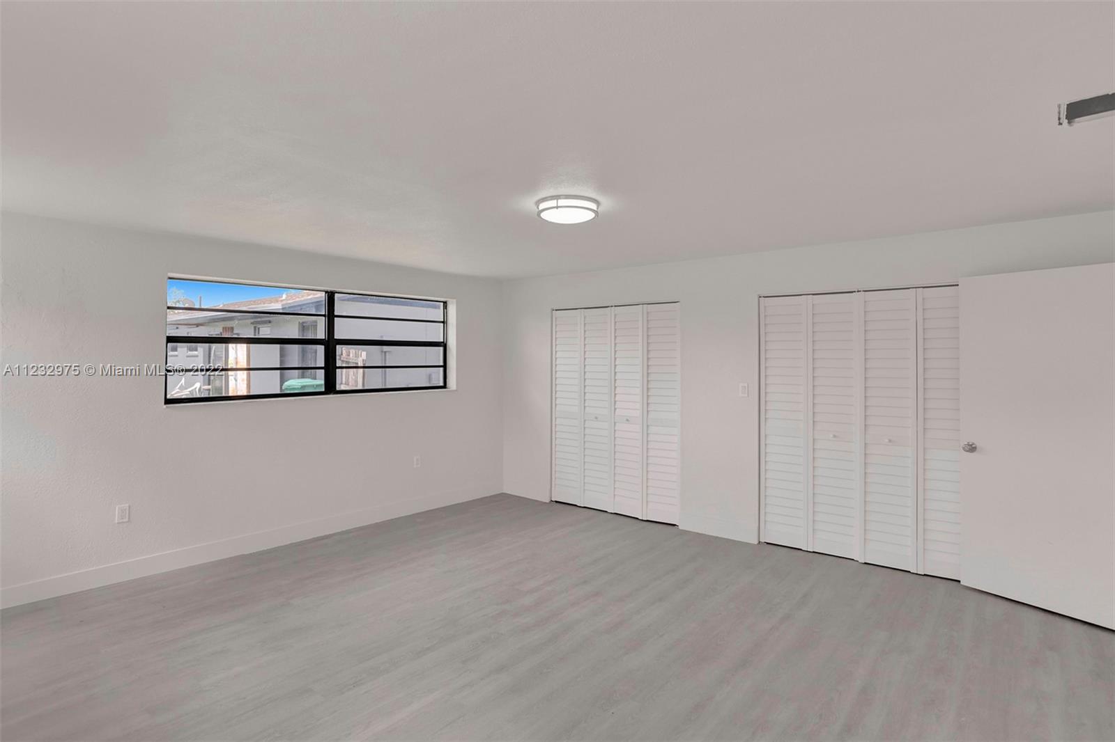 9TH ADDN TO RICHMOND HEIG - Residential