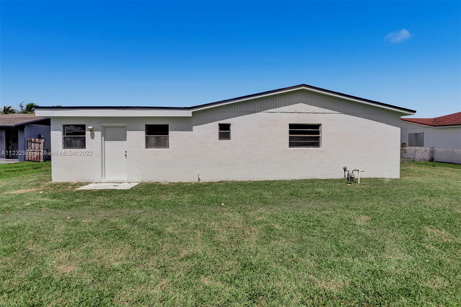 9TH ADDN TO RICHMOND HEIG - Residential