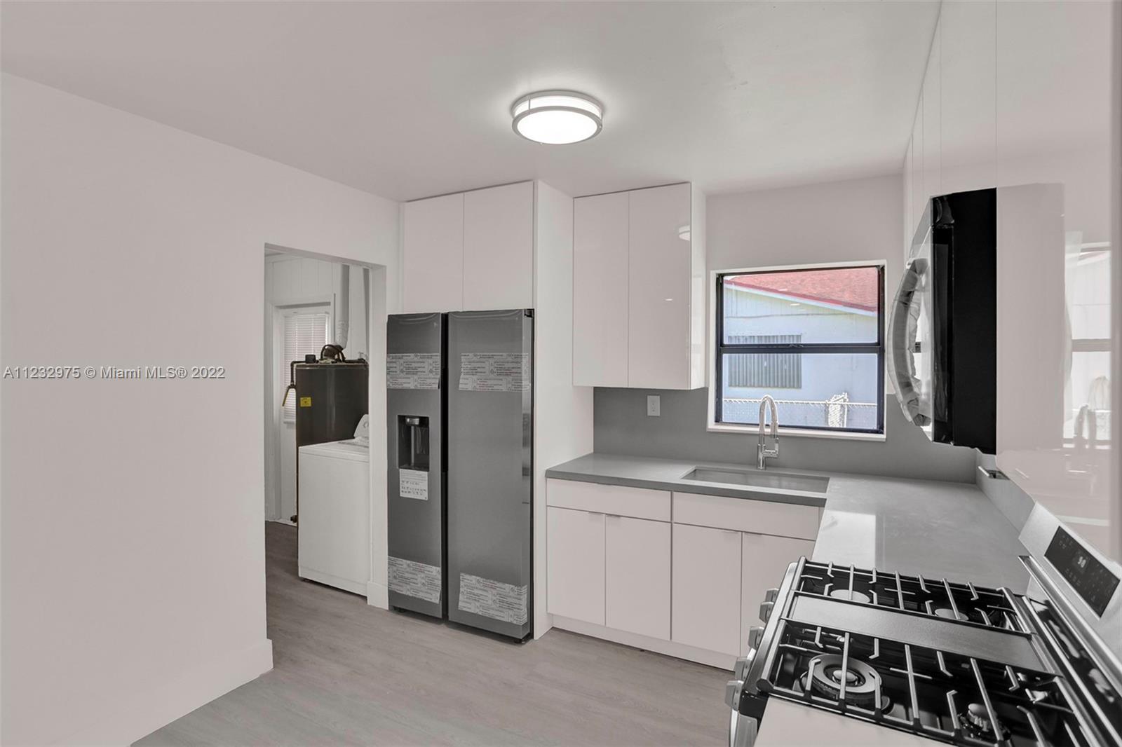 9TH ADDN TO RICHMOND HEIG - Residential