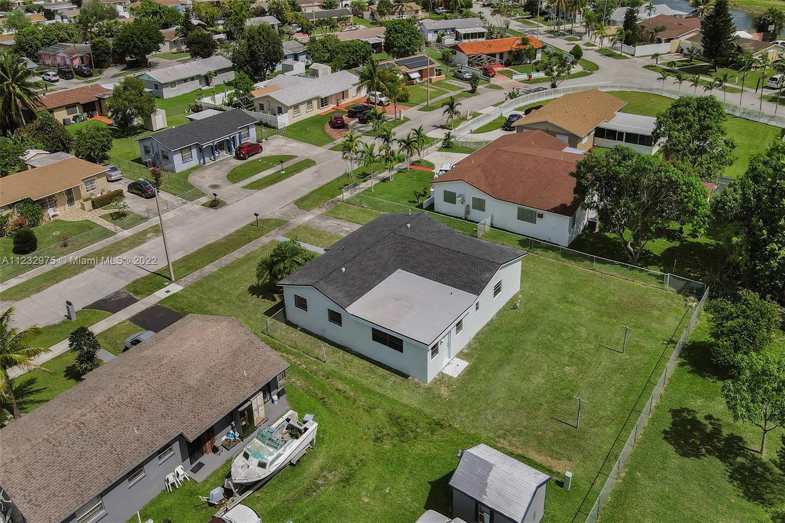 9TH ADDN TO RICHMOND HEIG - Residential