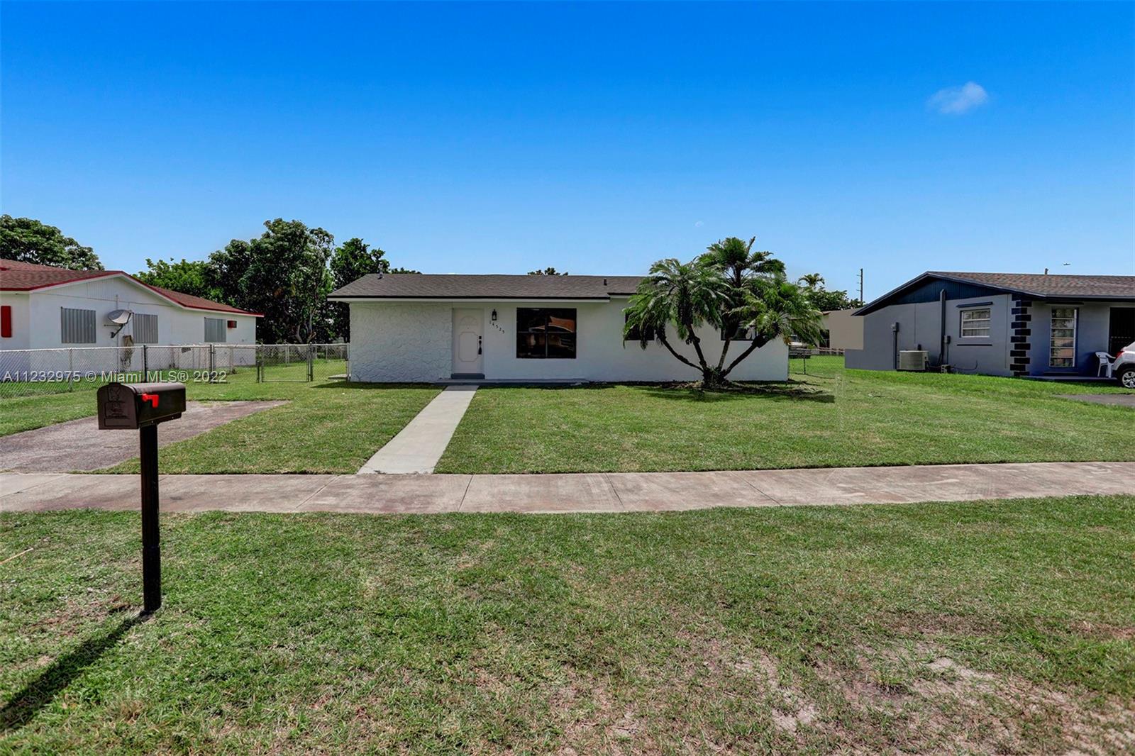 9TH ADDN TO RICHMOND HEIG - Residential