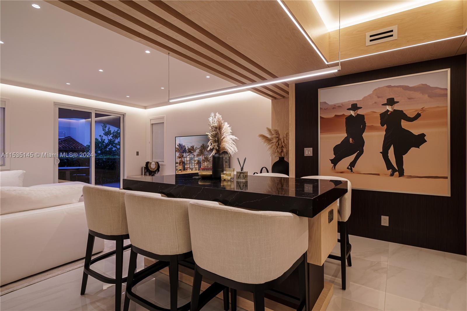 SEASIDE CONDO - Residential Lease