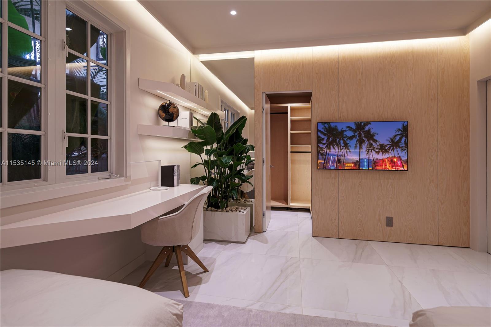 SEASIDE CONDO - Residential Lease