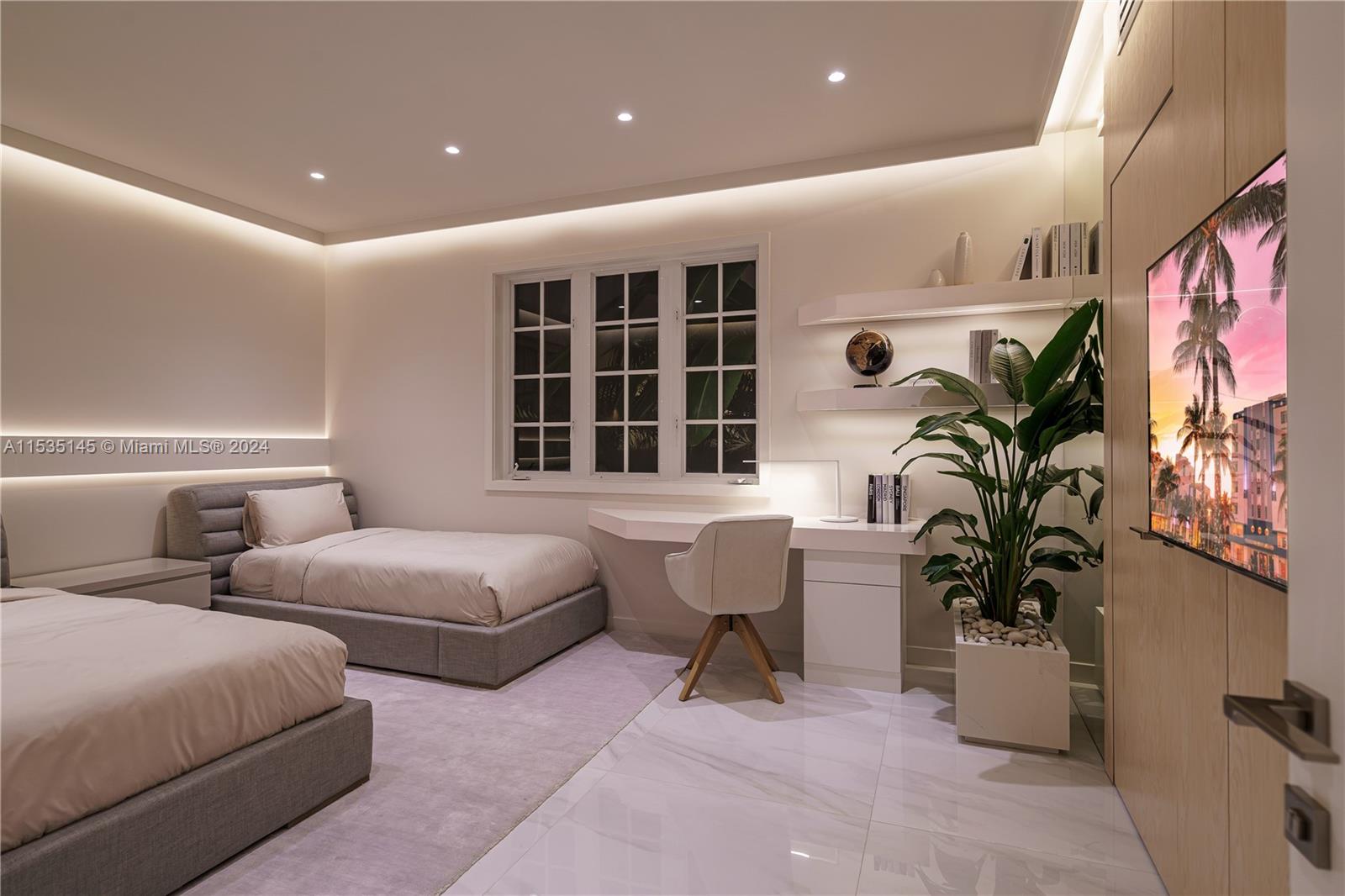 SEASIDE CONDO - Residential Lease