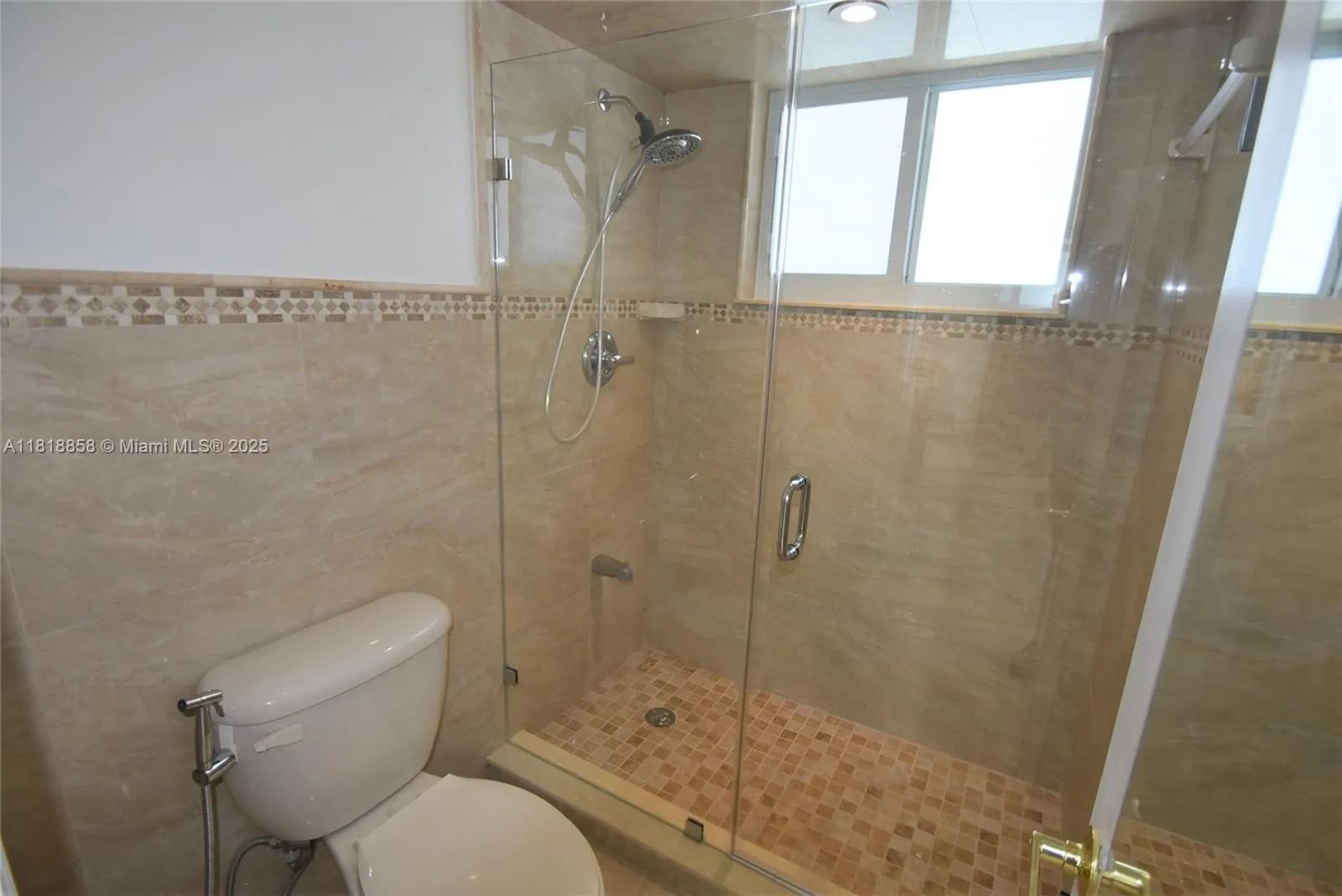 Miami, Florida 33174, United States, 3 Bedrooms Bedrooms, ,3 BathroomsBathrooms,Residential,Active,148491