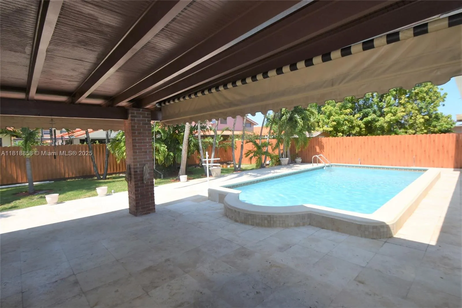 Miami, Florida 33174, United States, 3 Bedrooms Bedrooms, ,3 BathroomsBathrooms,Residential,Active,148491