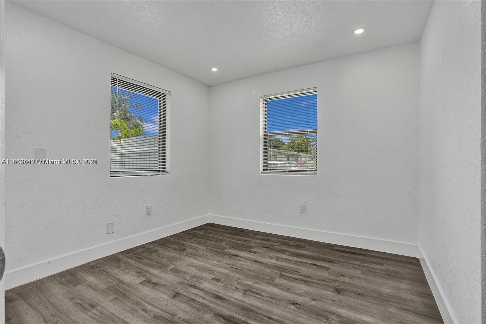 CARVER RANCHES - Residential Lease