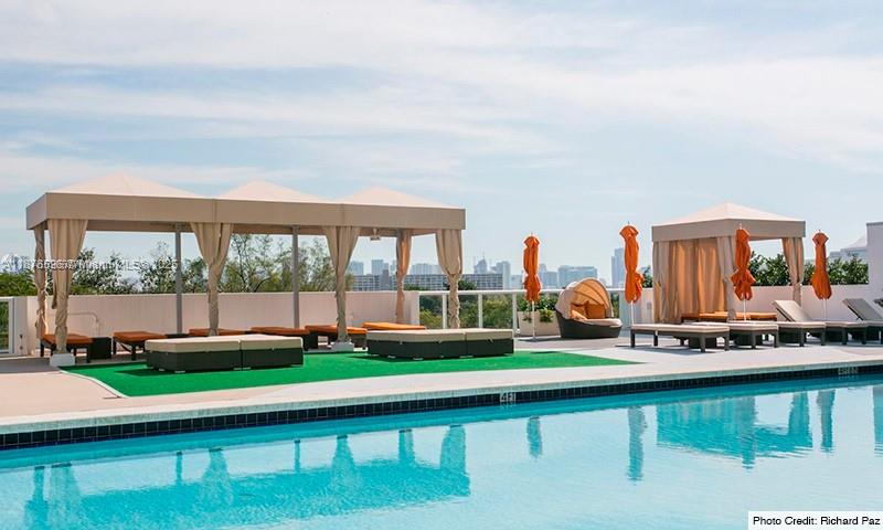 TERRAZAS RIVERPARK VILLAG - Residential