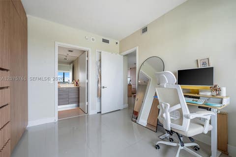 Tiny photo for 650 NE 32nd St #1203, Miami, FL 33137 (MLS # A12075761)