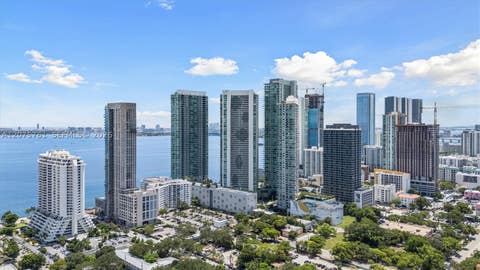 Tiny photo for 650 NE 32nd St #1203, Miami, FL 33137 (MLS # A12075761)