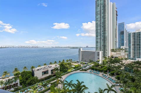 Tiny photo for 650 NE 32nd St #1203, Miami, FL 33137 (MLS # A12075761)